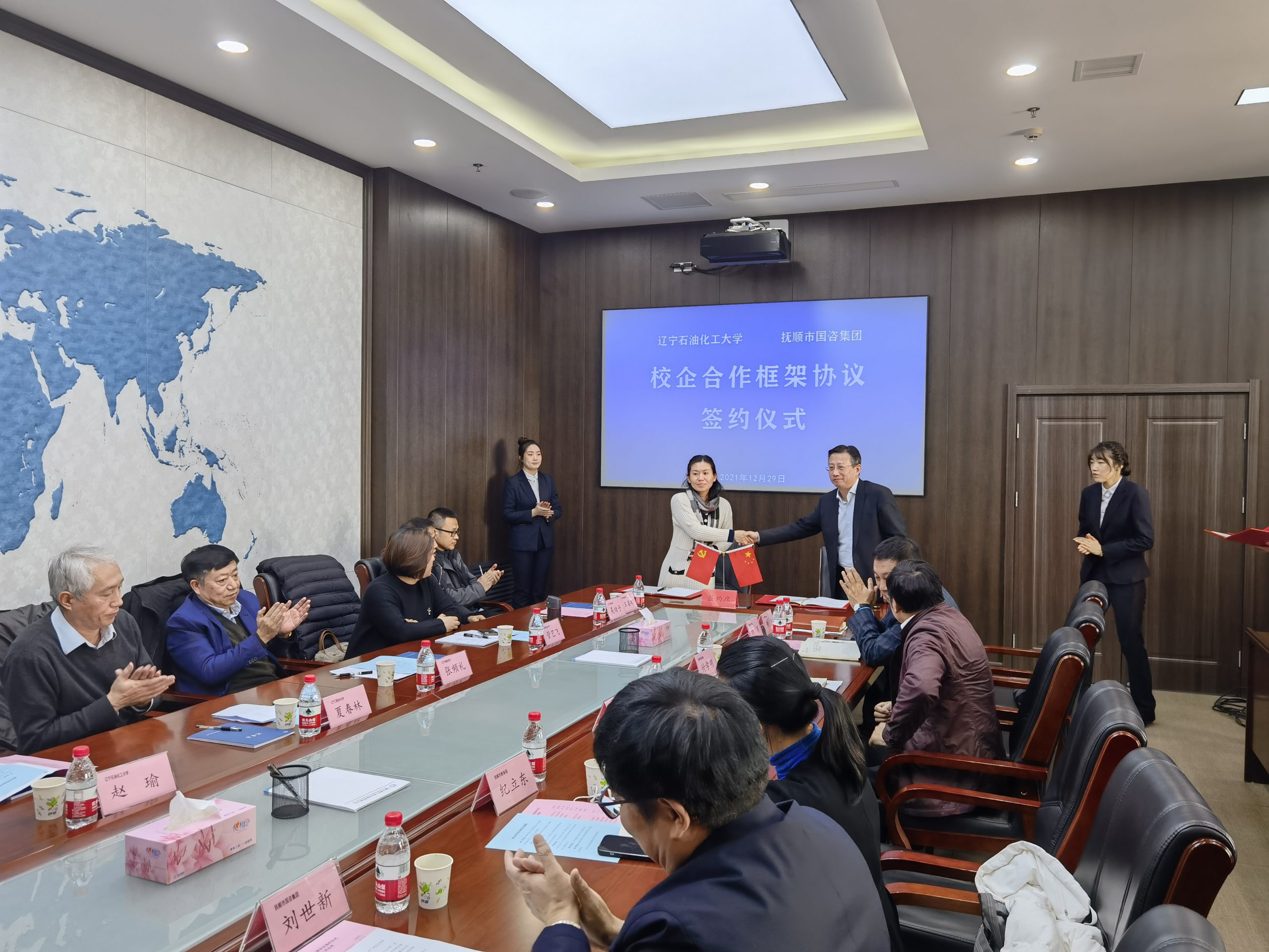 国咨集团与高校签署校企合作协议书